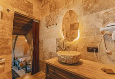 其他 7 Zula Cave House