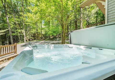 Khác Cedars on the Rocks