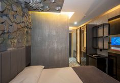 Others 6 Continental Airport Hotel