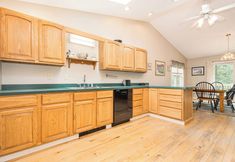 Lain-lain 6 Lakeside Memories