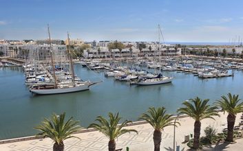 Others 4 Studio apt With Spectacular Views of Lagos Marina