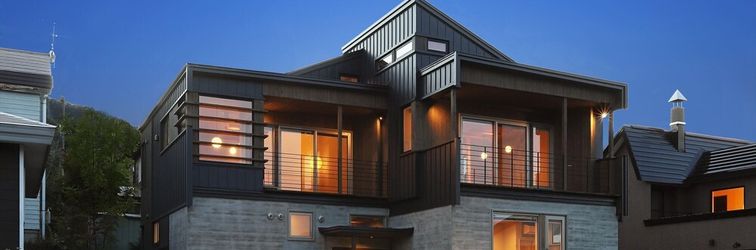 Others Orchid Furano