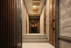 Others 2 Orchid Furano