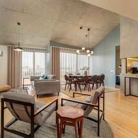 Primary image1康帕尼亞企業住房,St. Ignatius Zoo飯店