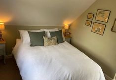 Others 3 Stylish Getaway in the Heart of the Pewsey Vale