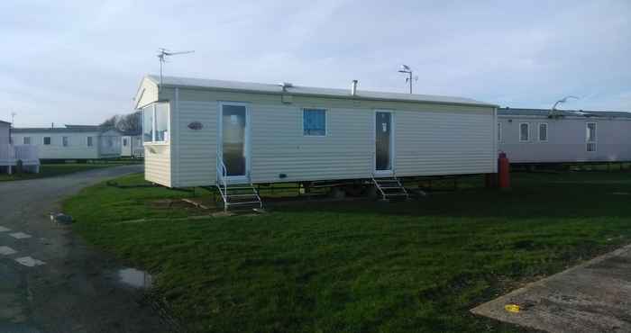 Others Charming 3 Bedroom Caravan on Camber Sands Holiday