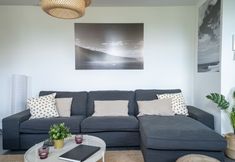 Others 6 In the Village - Madeira Surf Camp I