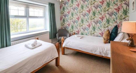 Others 2 The Cottage