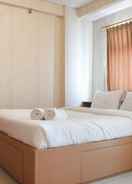 Room Best Deal and Comfort Big Studio at Green Pramuka City Apartment