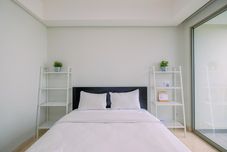 Others Elegant Studio with Pool and Sea View at Gold Coast Apartment