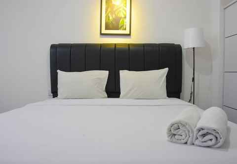 Others Elegant and Comfy Studio at Bassura City Apartment