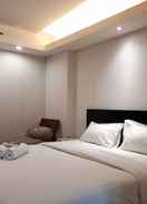 ห้องพัก Modern Studio Room at Gateway Ahmad Yani Cicadas Apartment