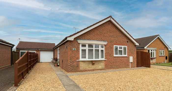 Others Cedar Drive, Holbeach - 1 to 4 - Self Catering