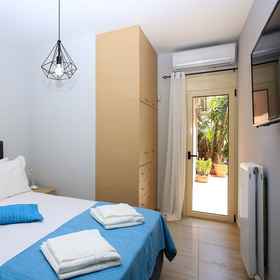 Room 1 วิลล่ายอร์โกส พูลที่ทำความร้อนอยู่หน้าทะเล, โรงแรม & ที่พัก Dimos Gortyna