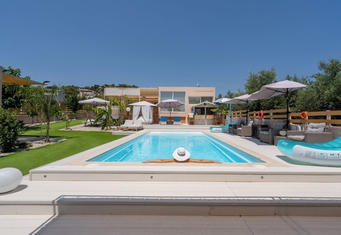 อื่นๆ Modular Bungalows With Heated Pool Artemis Greece