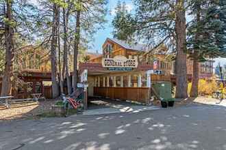 Lainnya 4 3 Story Cabin Overlooking Lake - Home #318 6 Bedroom Home by Redawning