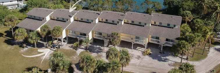 Others Bay Breezes At Hideaway Bay! Waterfront, Free Kayaks, Golf Cart 2 Bedroom Condo by Redawning