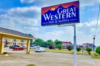 อื่นๆ Great Western Inn & Suites