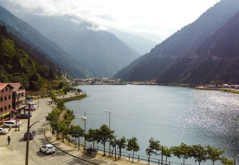 Others Uzungol Adiloglu Apart