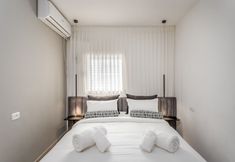 อื่นๆ 4 Stylish one BDR with balcony
