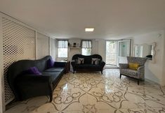 อื่นๆ 5 Monat Otel Hacimemis