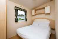 Lainnya Whitecliff Bay Holiday Park