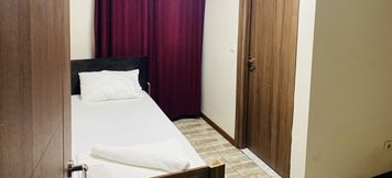 Khác 2 Metatron Suit Hotel