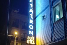 Khác Metatron Suit Hotel