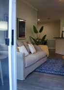 Bilik Upgraded 2 bed apt Close to Beaches and Mayo Clinic