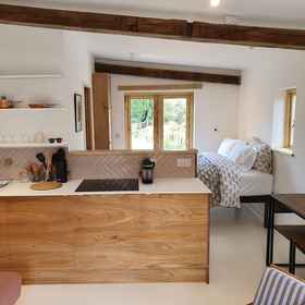 Primary image 1 Swallow Studio, Eastchurch Hotels