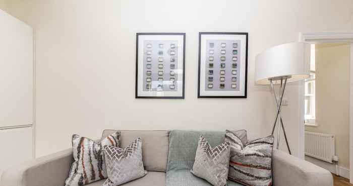 Others Modern Two Bedroom Apartment in Hammersmith -205a