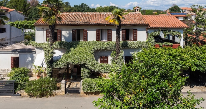 Others Anamarija Apartments close to the beach