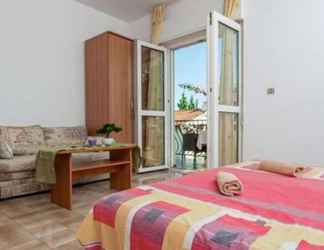 Others 2 Splendid Double Bed Room With Balcony and Sea View