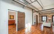 Others 2 PRISTINE 3 BR Million-Dollar Loft