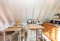 Lain-lain 4 Blue Bell