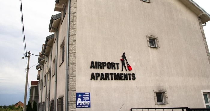 Others Airport Apartments