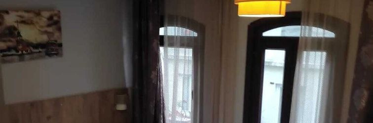 Others Zeus Convenient Suit İstanbul