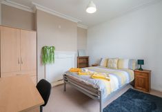기타 2 Spacious 4BR, Parking, Near Centre