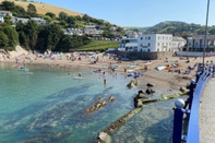 Others Homely 2-bed Apartment in Combe Martin