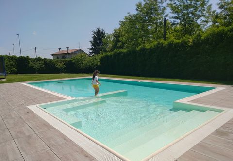 Others Villa With Pool - Wanderlust