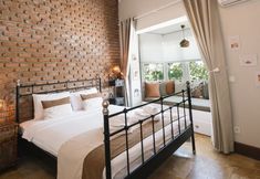 Others 4 DBD Alaçatı