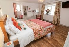 Others 2 Wheel Cottage