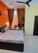 Room Goroomgo K & K Jabalpur