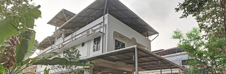 Others Treebo Nirupama, 750m from Aluva Railway station