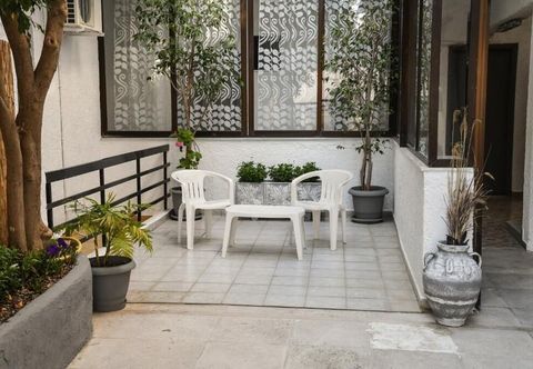 Khác ANGELA STUDIOS