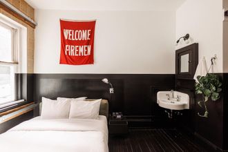 Lain-lain 4 The Clyde Hotel Portland by Kasa Living