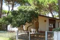 Others Three-room Apartment in a Family House With Shared Garden in Lignano Pineta