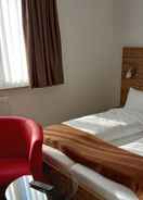 Imej utama Gasthaus Adler Double Room With Private Bathroom