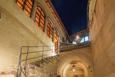 Khác Kapalos Cave Hotel