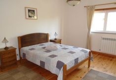 Others 6 Captivating 3-bed Villa